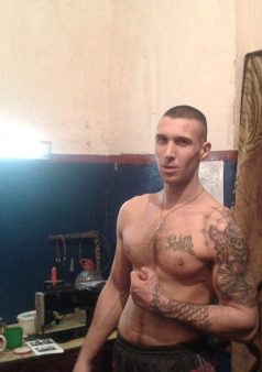 REAL RUSSIAN PRISONERS force, use & humiliate new Inmates. 100 ...